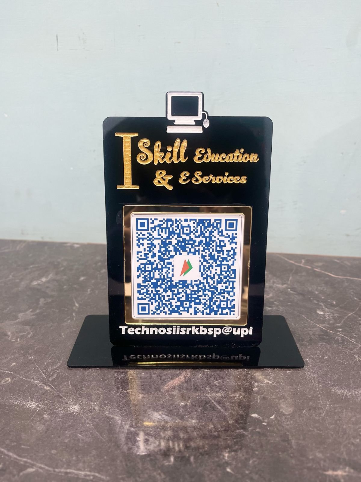 Acrylic Qr Scanner